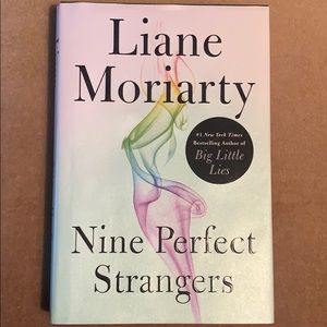 📚3 for $14 Nine Perfect Strangers Liane Moriarty
